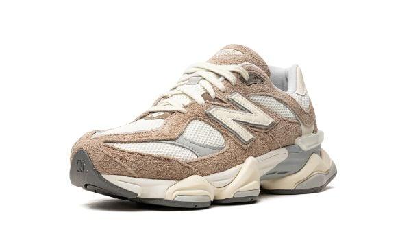 New Balance 9060 "Driftwood"