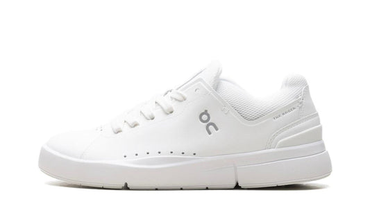 ON RUNNING THE ROGER ADVANTAGE "ALL WHITE"